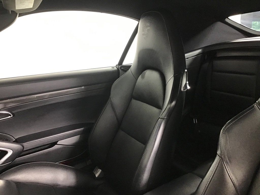 Certified 2015 Porsche 911 Turbo S AWD/4WD image 17