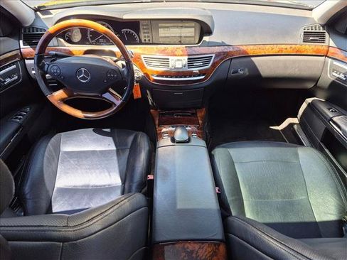 Used 2011 Mercedes-Benz S 550 image 16
