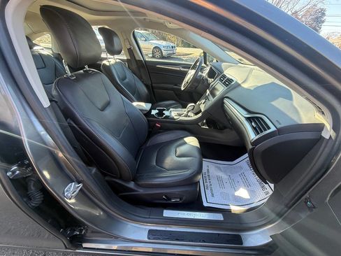 Used 2014 Ford Fusion Titanium image 22