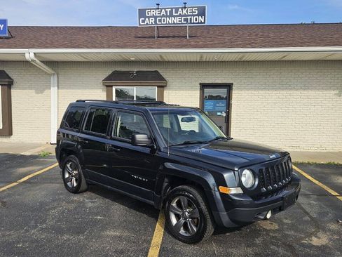 Used 2015 Jeep Patriot High Altitude AWD/4WD image 2