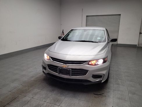 Used 2017 Chevrolet Malibu LS FWD image 15