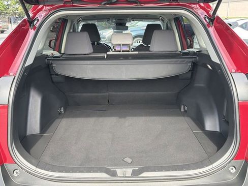 Certified 2025 Toyota RAV4 XLE FWD image 20