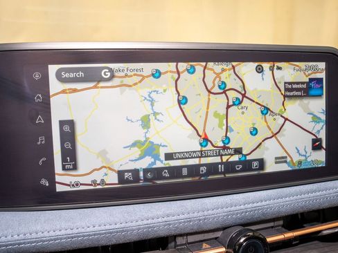 Certified 2025 Nissan Ariya Platinum image 16