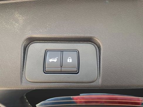 New 2026 Nissan Rogue SV AWD/4WD image 27
