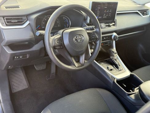 Used 2025 Toyota RAV4 LE image 4
