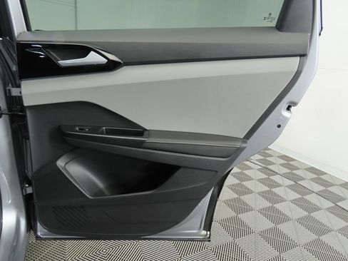 Certified 2024 Volkswagen Taos S image 25