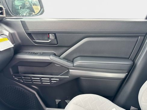 New 2026 Toyota Tacoma SR5 image 20