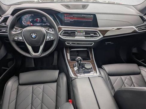 Used 2023 BMW X5 xDrive40i w/ Parking Assistance Package AWD/4WD image 19