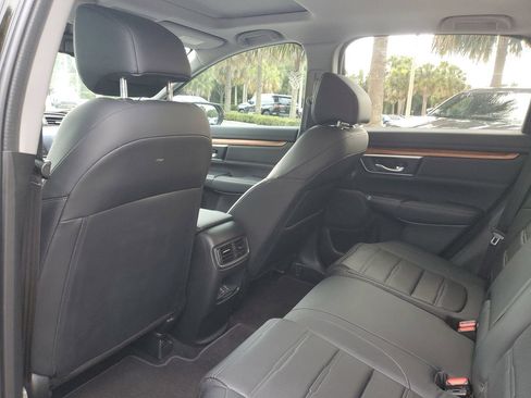 Used 2020 Honda CR-V Touring image 9