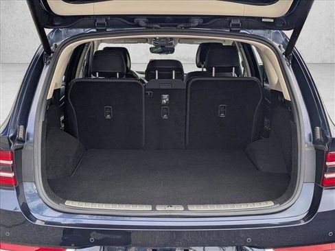 Used 2024 Genesis GV80 2.5T image 6