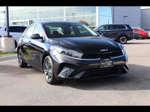 Used 2023 Kia Forte LXS w/ LXS Technology Package image 1