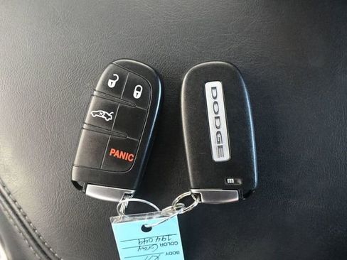 Used 2022 Dodge Challenger R/T w/ Driver Convenience Group image 16