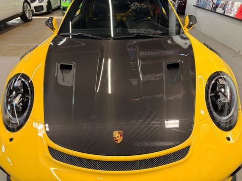 Used 2019 Porsche 911 GT3 RS RWD image 12