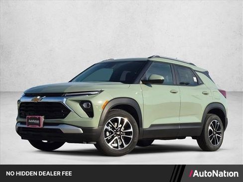 New 2026 Chevrolet TrailBlazer LT FWD image 1