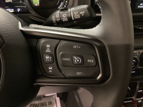 Used 2025 Jeep Wrangler Unlimited Sport S 4xe AWD/4WD image 18
