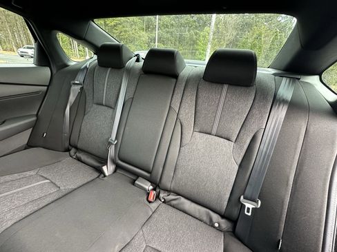 Used 2025 Honda Accord Sport image 10