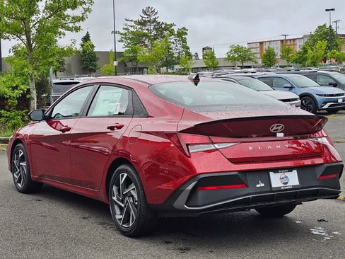 New 2025 Hyundai Elantra Sport image 5