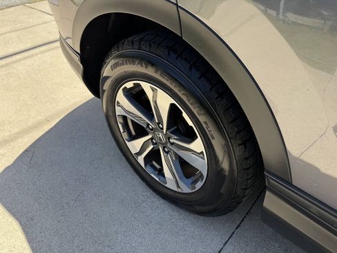 Used 2019 Honda CR-V LX image 39