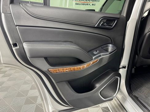 Used 2015 Chevrolet Tahoe LTZ RWD image 29