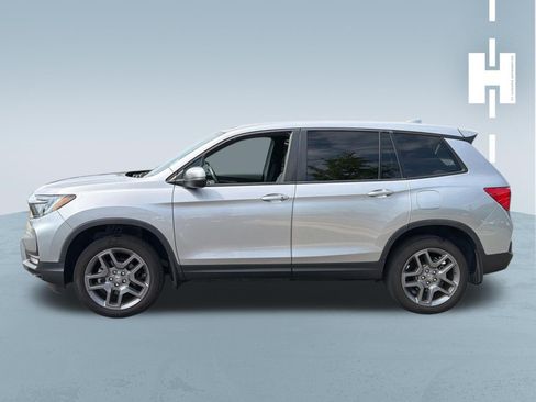 Used 2023 Honda Passport EX-L image 2