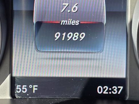 Used 2017 Mercedes-Benz C 300 4MATIC Sedan image 12