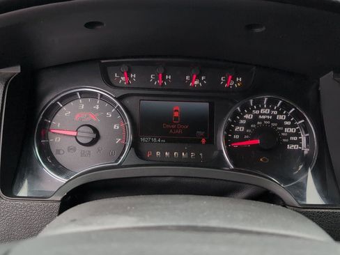 Used 2014 Ford F150 FX4 w/ Equipment Group 402A Luxury image 22