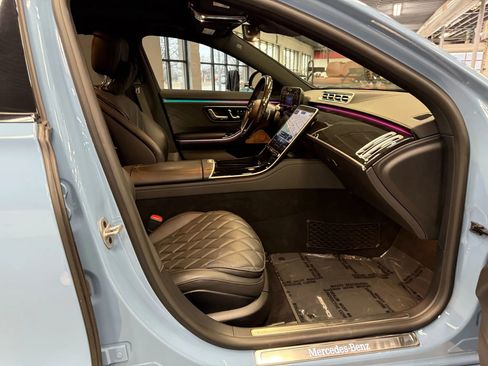 Used 2024 Mercedes-Benz S 580 4MATIC Sedan image 41