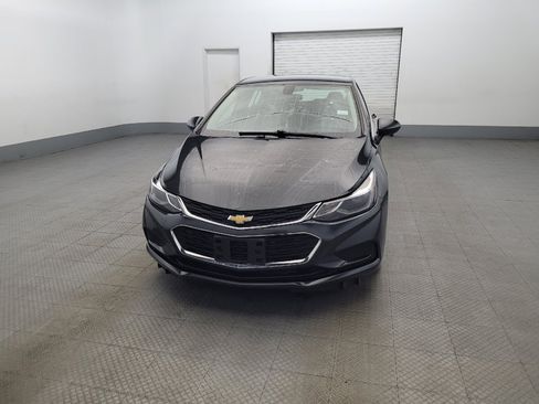 Used 2018 Chevrolet Cruze LT image 15