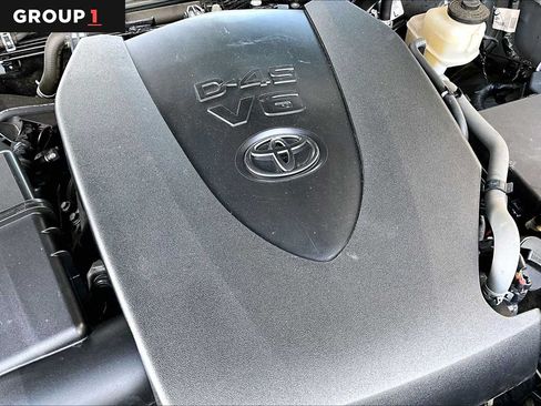 Certified 2018 Toyota Tacoma Limited AWD/4WD image 31