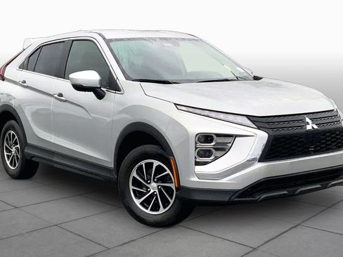 Used 2023 Mitsubishi Eclipse Cross ES AWD/4WD image 3