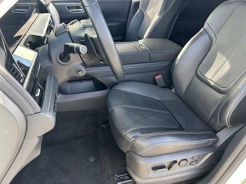 Certified 2025 INFINITI QX80 Sensory w/ Exterior Package image 22