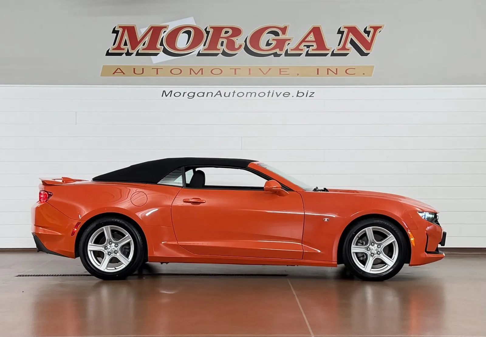Used 2021 Chevrolet Camaro LT RWD image 2
