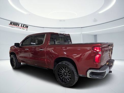 Used 2023 Chevrolet Silverado 1500 LTZ w/ LTZ Convenience Package II AWD/4WD image 5