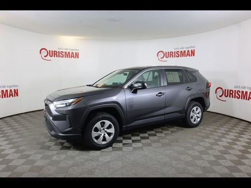 Used 2024 Toyota RAV4 LE image 6