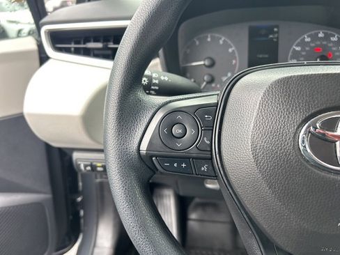 Used 2024 Toyota Corolla LE image 16