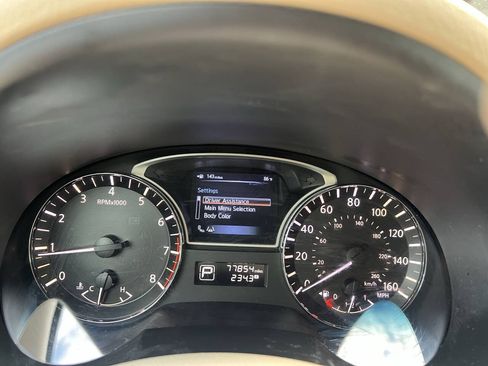 Used 2013 Nissan Altima 2.5 SL w/ Technology Pkg FWD image 17