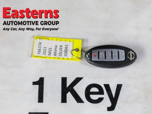 Used 2023 Nissan Altima 2.5 SV image 24