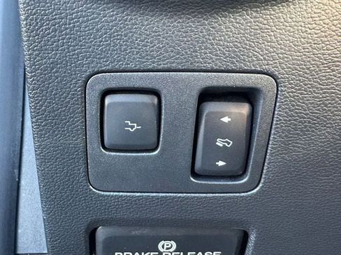 Used 2021 Ford F350 Lariat w/ Lariat Ultimate Package image 46