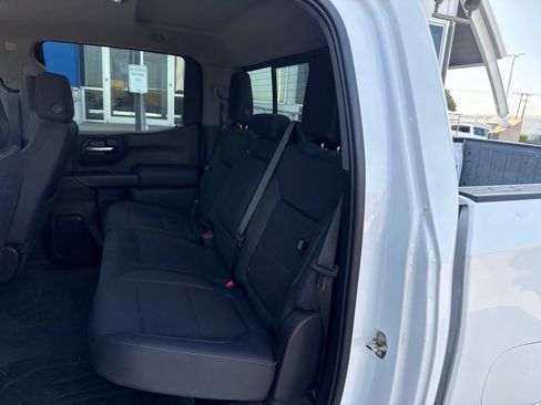 Used 2019 Chevrolet Silverado 1500 LT w/ Texas Edition RWD image 12