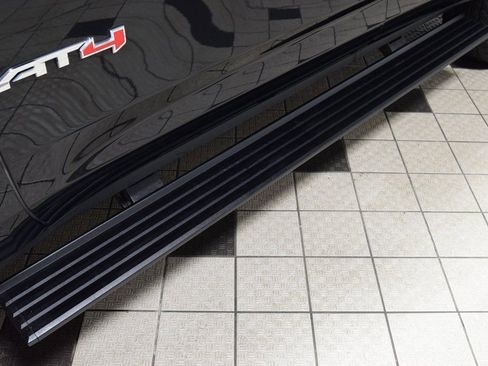 Used 2024 GMC Yukon AT4 w/ AT4 Premium Plus Package image 31