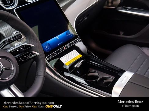 New 2026 Mercedes-Benz GLC 300 4MATIC image 13