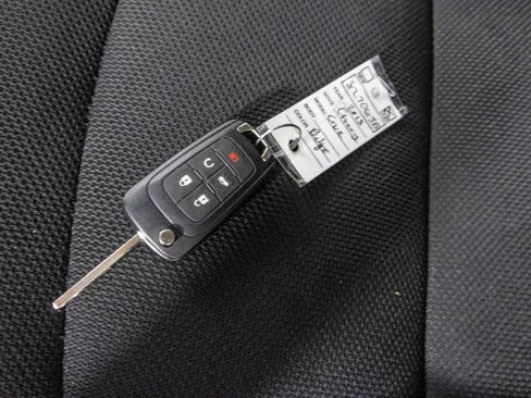 Used 2015 Chevrolet Cruze LT image 45