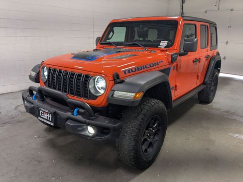 Used 2023 Jeep Wrangler Unlimited Rubicon 4xe AWD/4WD image 11