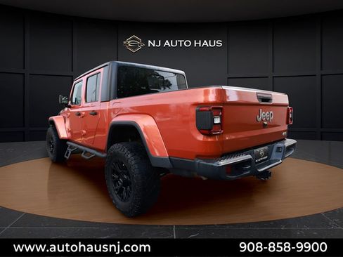 Used 2021 Jeep Gladiator Overland AWD/4WD image 16