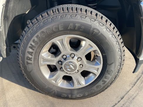 Used 2024 RAM 2500 Big Horn image 9