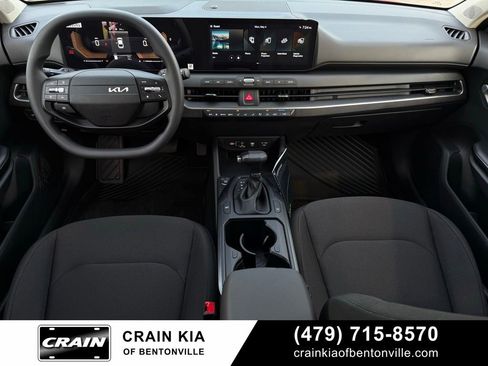 New 2026 Kia K4 FWD image 28