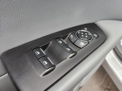 Used 2022 Lincoln Nautilus Reserve image 34