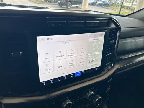 Used 2024 Ford F350 Lariat image 7