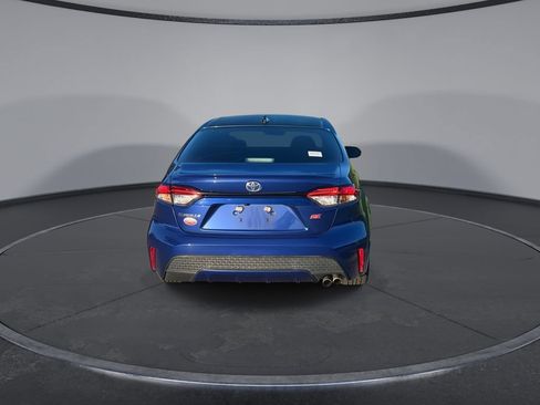 Used 2022 Toyota Corolla SE FWD image 7