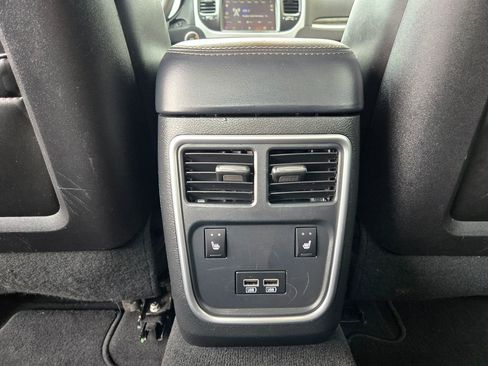 Used 2023 Chrysler 300 Touring L w/ Popular Equipment Group RWD image 36